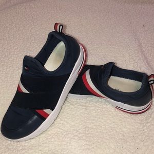 Tommy Hilfiger Women’s Mavins Sneakers